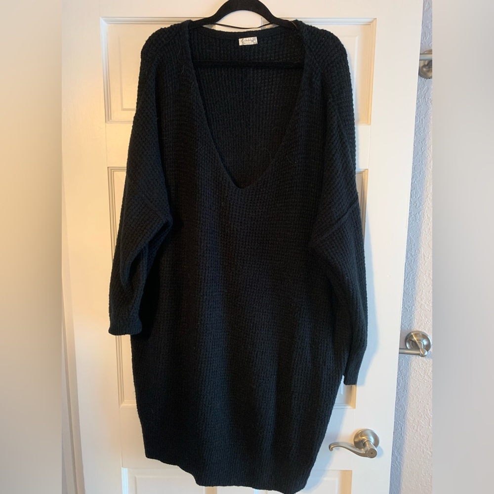 Free People Black V-Neck Sweater Tunic